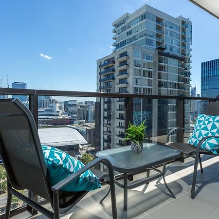 Wyndel Apartments - Southbank Views Melbourne Exteriör bild