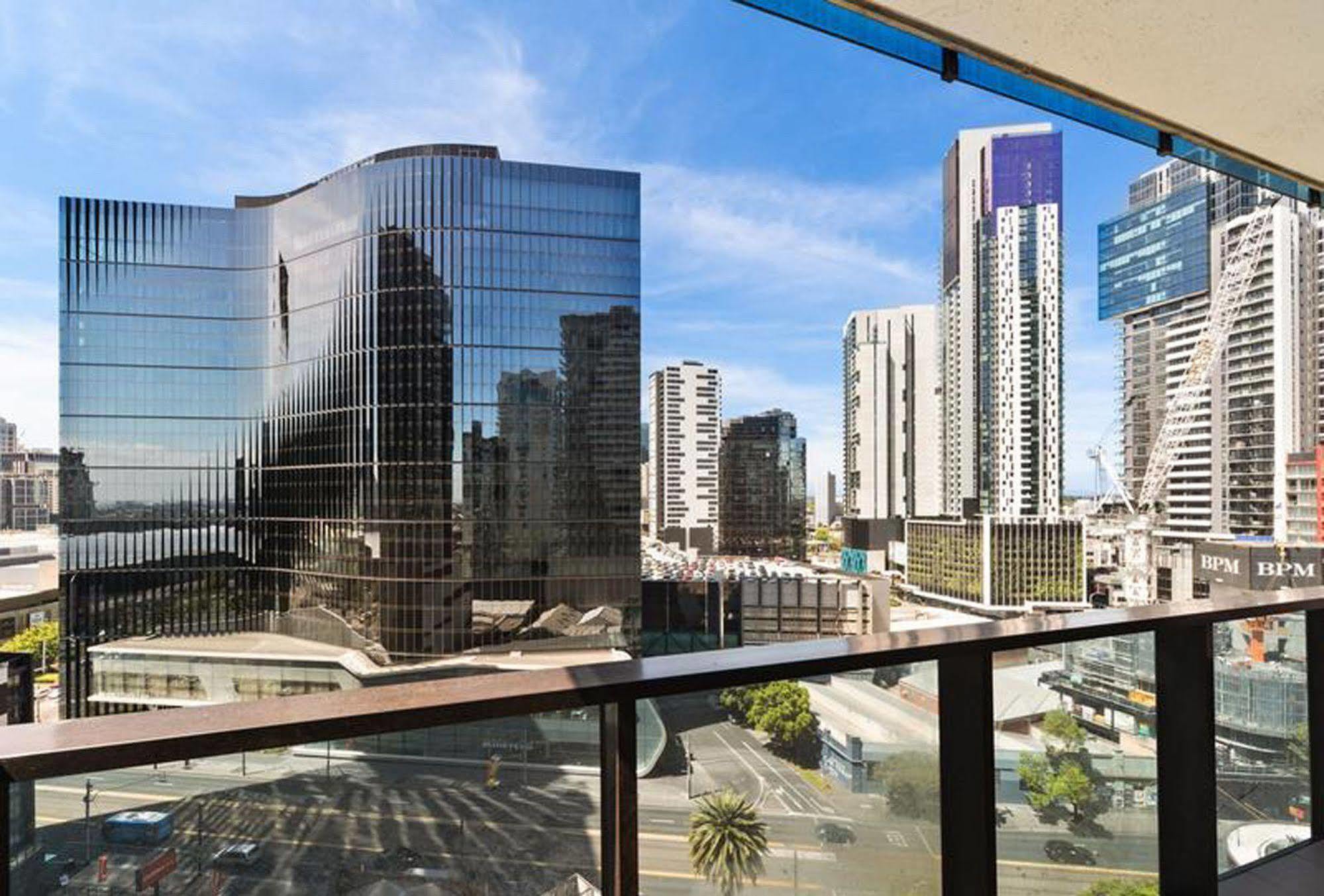 Wyndel Apartments - Southbank Views Melbourne Exteriör bild