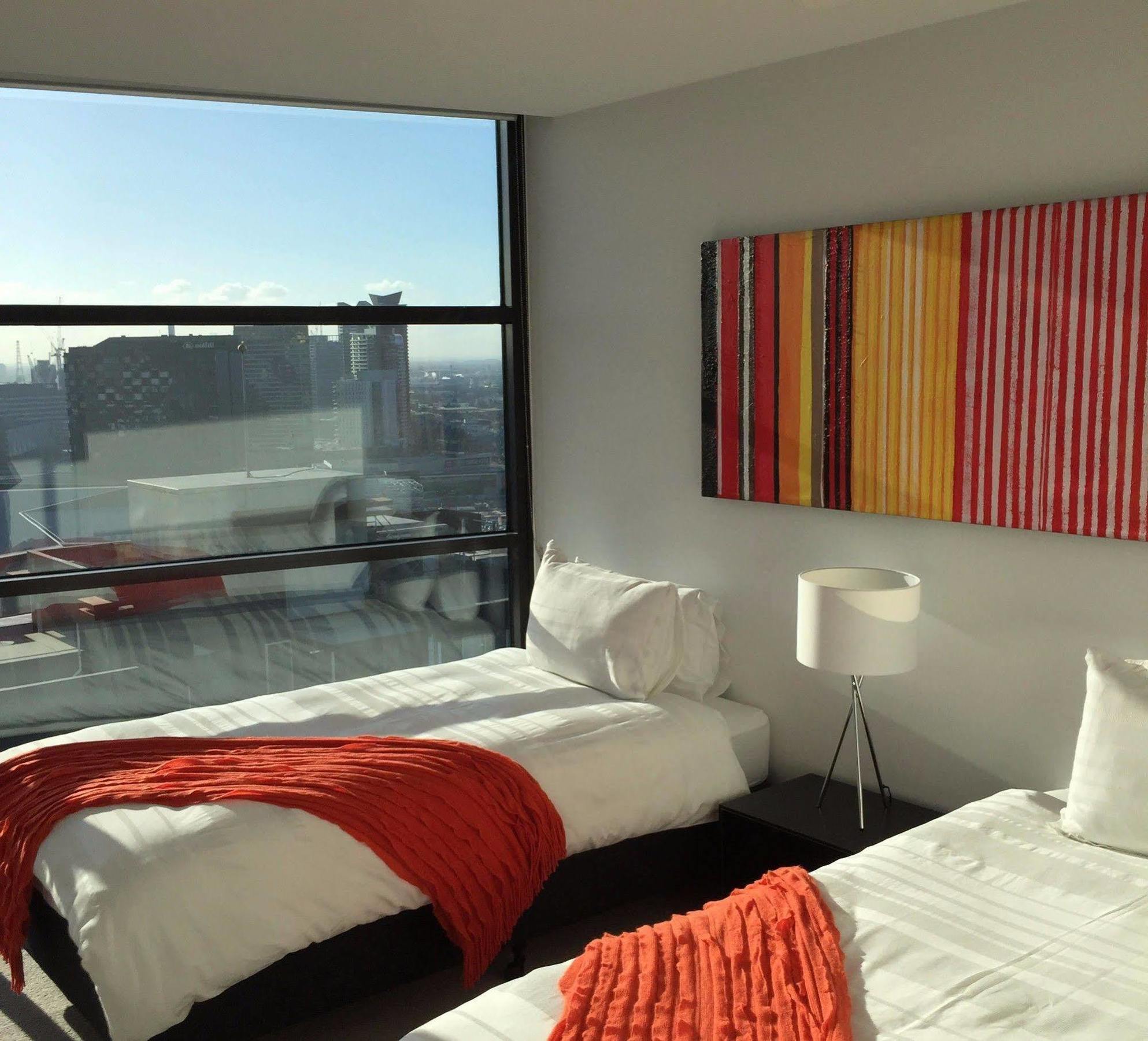 Wyndel Apartments - Southbank Views Melbourne Exteriör bild