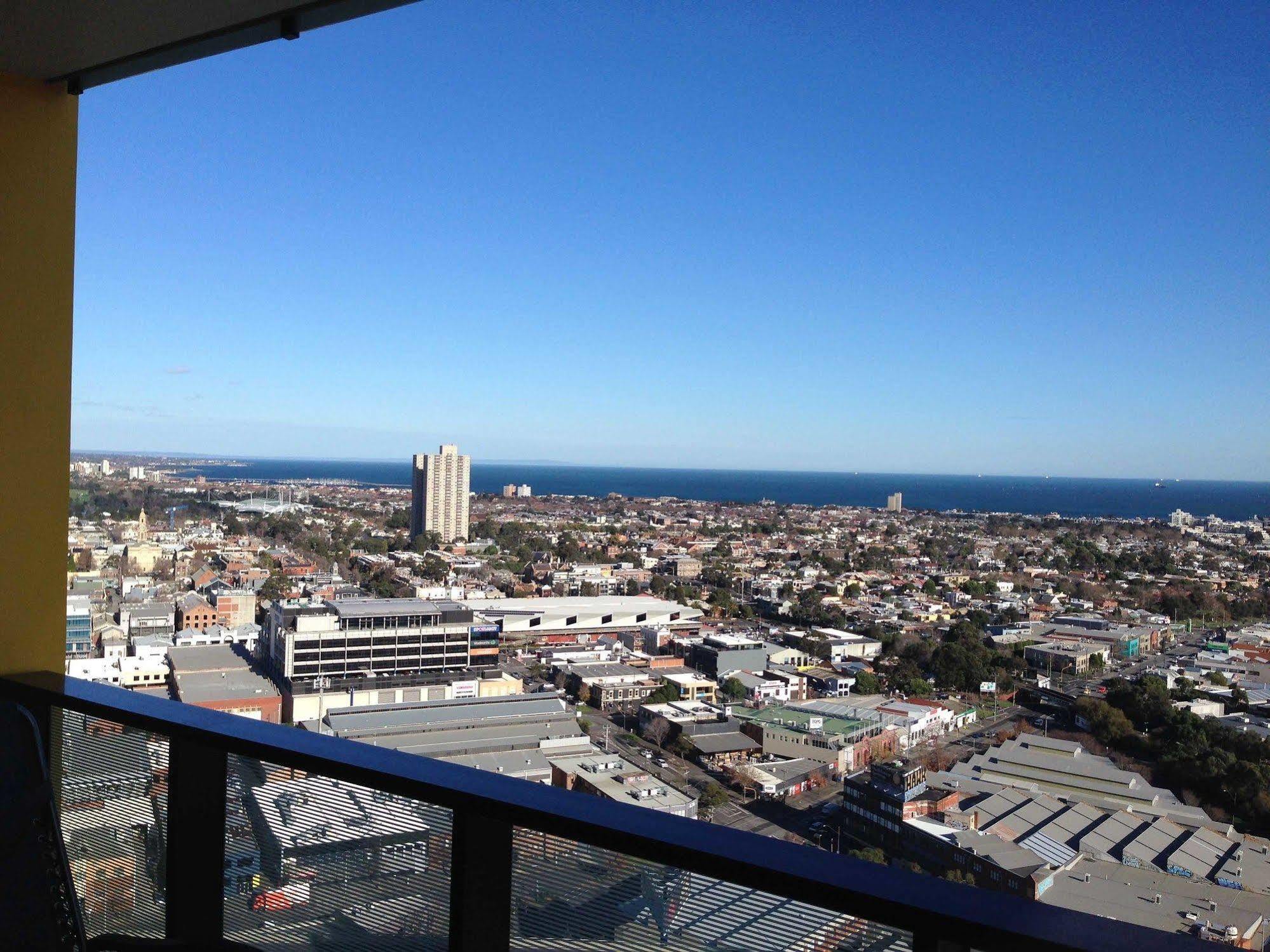 Wyndel Apartments - Southbank Views Melbourne Exteriör bild