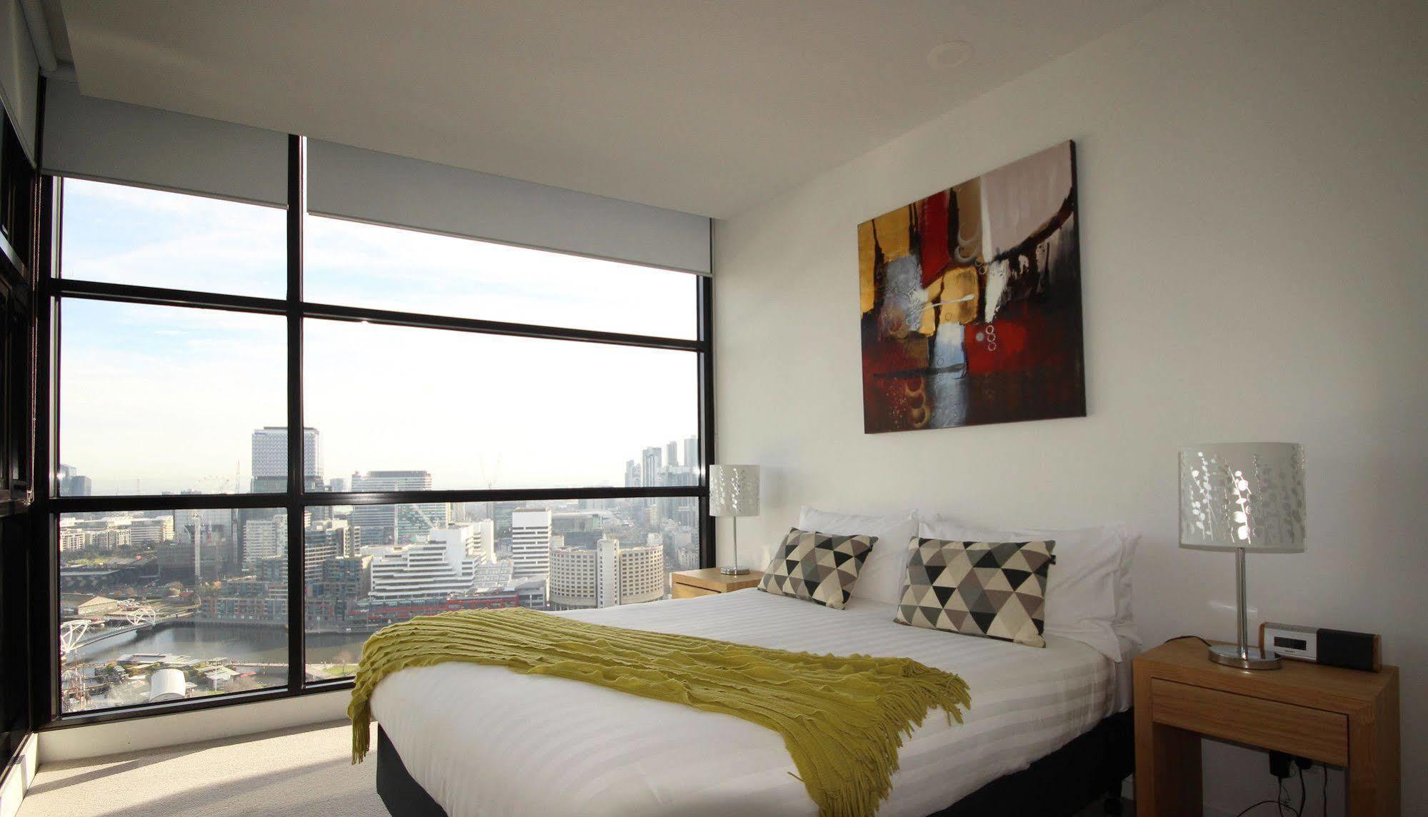 Wyndel Apartments - Southbank Views Melbourne Exteriör bild